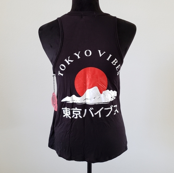 Local Lab Tokyo Vibes Tank - Picture 5 of 7